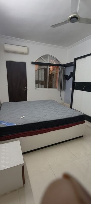 Master Bedroom in 3 BHK Villa at Purple Five gardens, Rahatani – for Rent