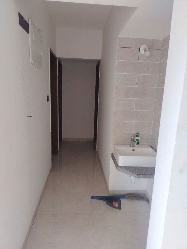 Bathroom, ranjeet-heights-chs 2 Bedroom 1000 Sq.Ft. Apartment In Kothrud Pune 10768426