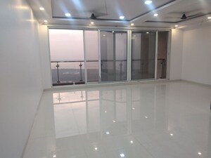 Room in 3 BHK Apartment at NG Grand Plaza, Ghansoli – for Rent