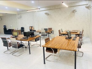  Office Space For Rent in Dwarka Mor