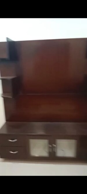 Furnished Amenities in 1 BHK Apartment at Bela Building, Sion – for Rent