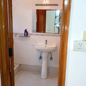 Bathroom in 3 BHK Builder Floor at Sector 38 – for Rent