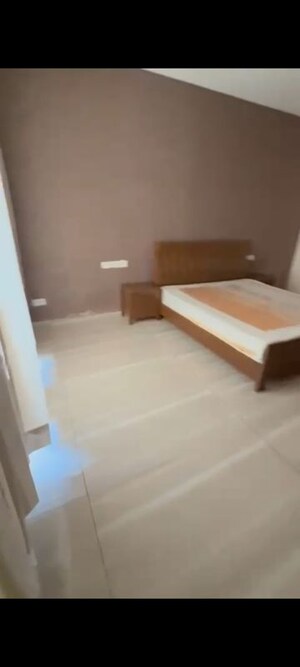 Bedroom in 2 BHK Builder Floor at Sector 28 – for Rent