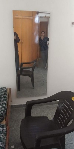 Living Room in 2 BHK Builder Floor at Sector 51 – for Rent