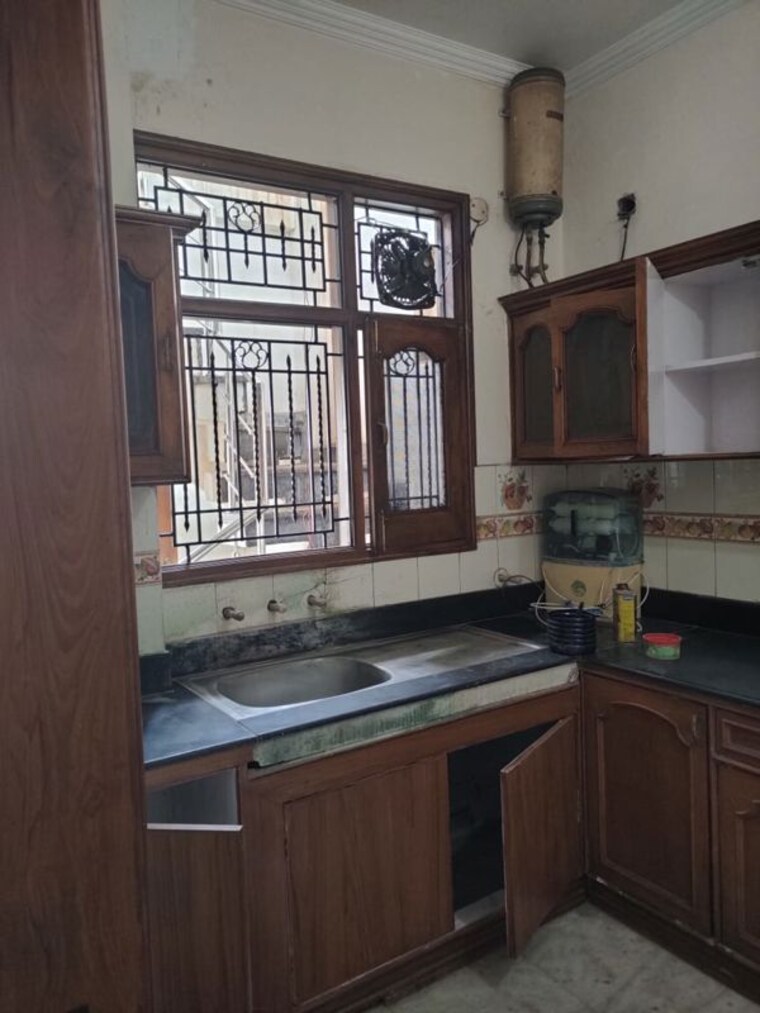 Kitchen, sector 21 3 Bedroom 1500 Sq.Ft. Builder Floor In Sector 21 Chandigarh 10768479
