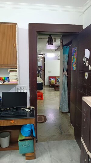 3 BHK Builder Floor For Sale in Mahavir Enclave 1