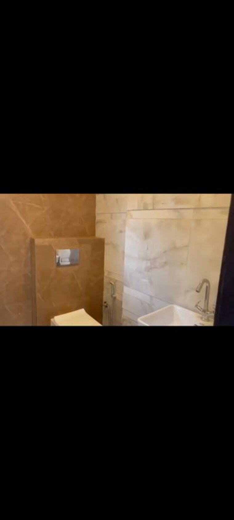 Bathroom, dashrath puri 3 Bedroom 900 Sq.Ft. Builder Floor In Dashrath Puri Delhi 10768557