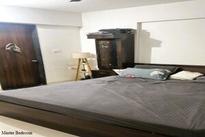 Master Bedroom in 2 BHK Apartment at Bhaktamar Residency, Wadgaon Sheri – for Rent