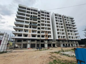 3 BHK Apartment For Sale in Maximus Heights, Benz Circle