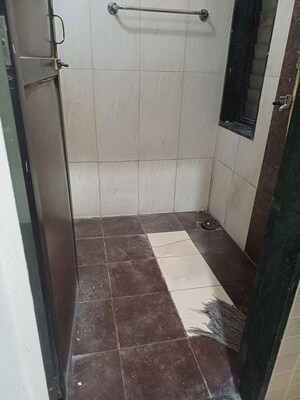 Bathroom in 1 BHK Apartment at Sector 16 Ghansoli – for Rent