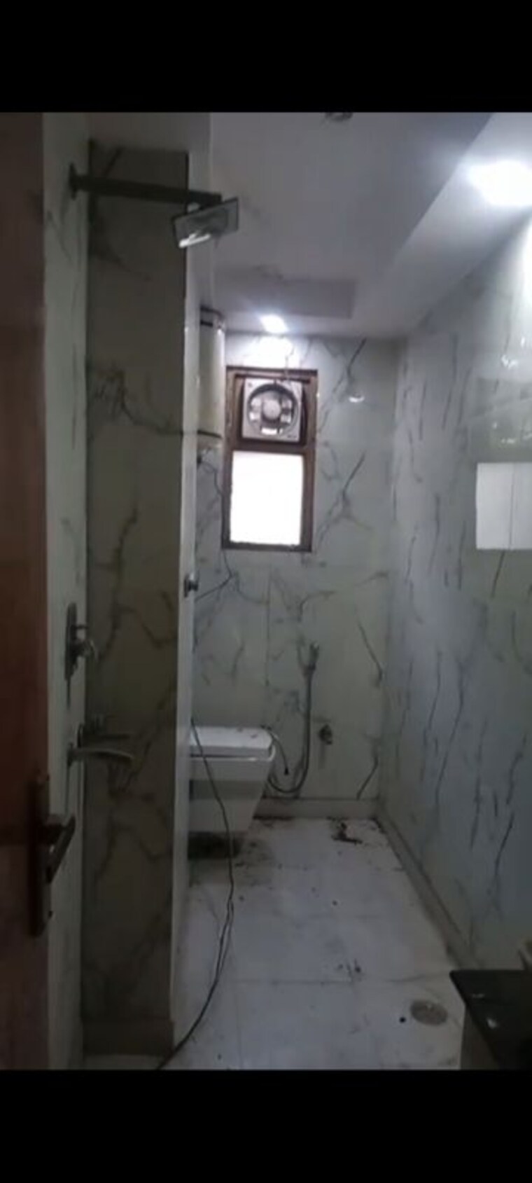 Bathroom, dashrath puri 3 Bedroom 900 Sq.Ft. Builder Floor In Dashrath Puri Delhi 10768599