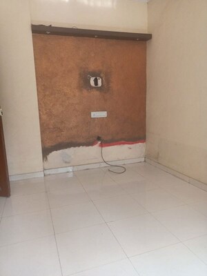 Room in 1 BHK Apartment at RNA NG Regency Phase I, Balkum Pada – for Rent