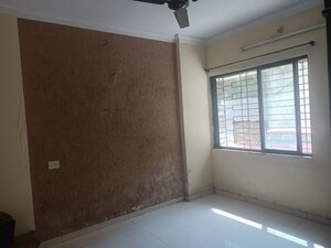 Room in 1 BHK Apartment at RNA NG Regency Phase I, Balkum Pada – for Rent