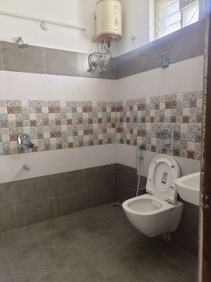 Bathroom in 3 BHK Apartment at Kingston Palace Begumpet, Begumpet – for Rent