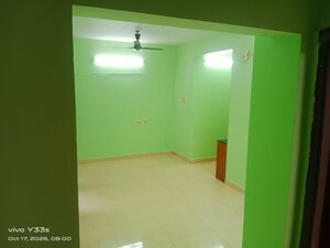 Room in 3 BHK Apartment at Metro Castle, Mogappair East – for Rent