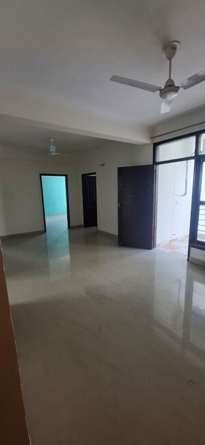 3 BHK Apartment For Rent in Nagla Road