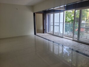 3 BHK Apartment For Sale in Shri Senapati Bapat CHS, Senapati Bapat Road