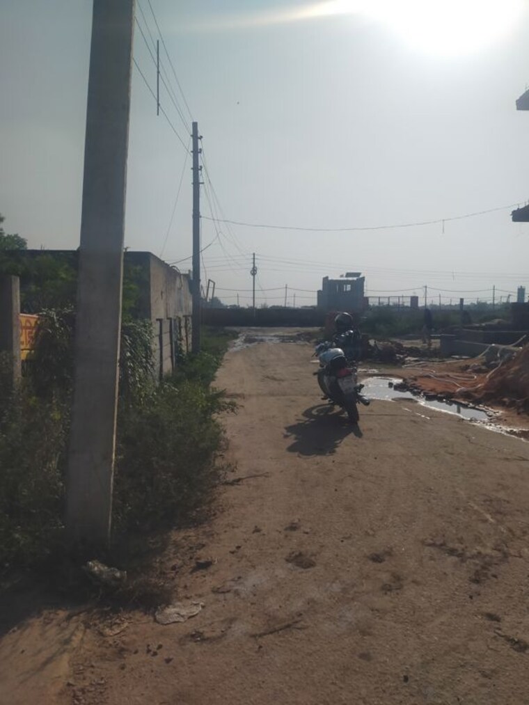 undefined, wave city  100 Sq.Yd. Plot In Wave City Ghaziabad 10768640