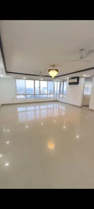 3.5 BHK Apartment For Sale in Jaypee Greens Kalypso Court, Sector 128