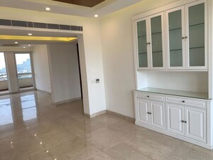 Room in 4 BHK Apartment at Emaar The Vilas, Sector 25 – for Rent