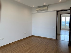 Room in 4 BHK Apartment at Emaar The Vilas, Sector 25 – for Rent