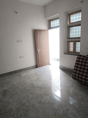 Room in 2 BHK Villa at Malviya Nagar – for Rent