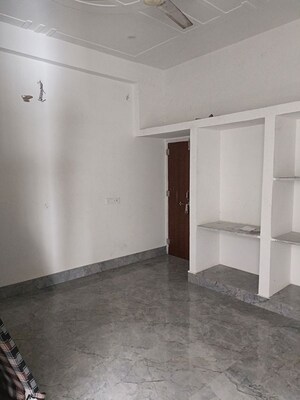 Room in 2 BHK Villa at Malviya Nagar – for Rent