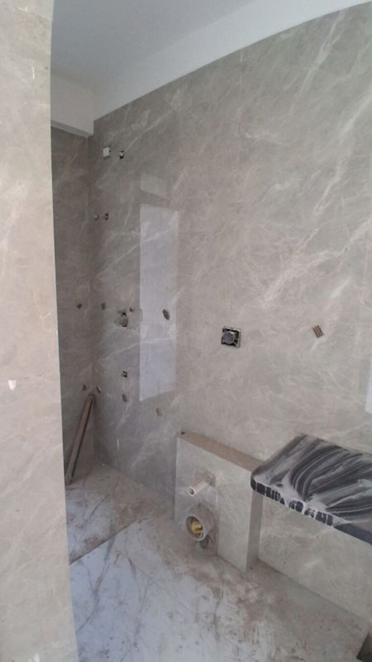 Bathroom, laxmi-madhuvan 3 Bedroom 1034 Sq.Ft. Apartment In Malad East Mumbai 10768647