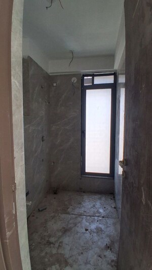 Bathroom in 3 BHK Apartment at Laxmi Madhuvan, Malad East – for Rent