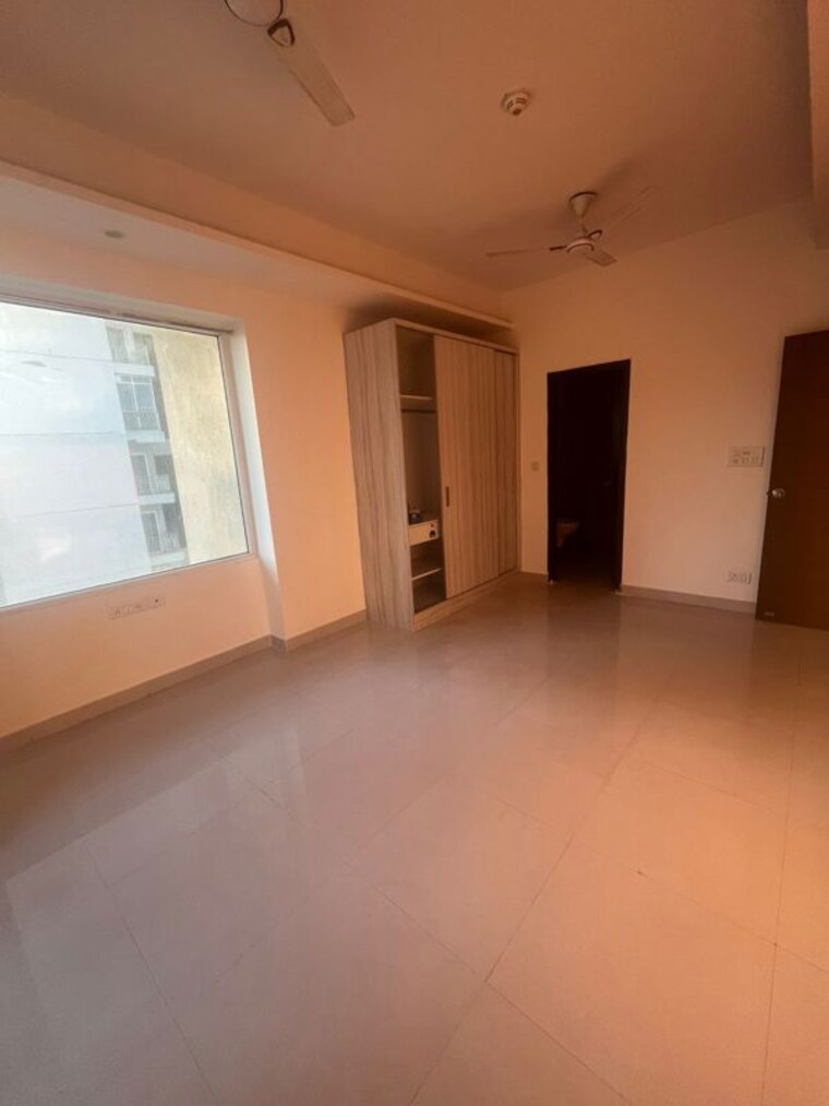 Room, mahagun-mirabella 2 Bedroom 1380 Sq.Ft. Apartment In Sector 79 Noida 10768717