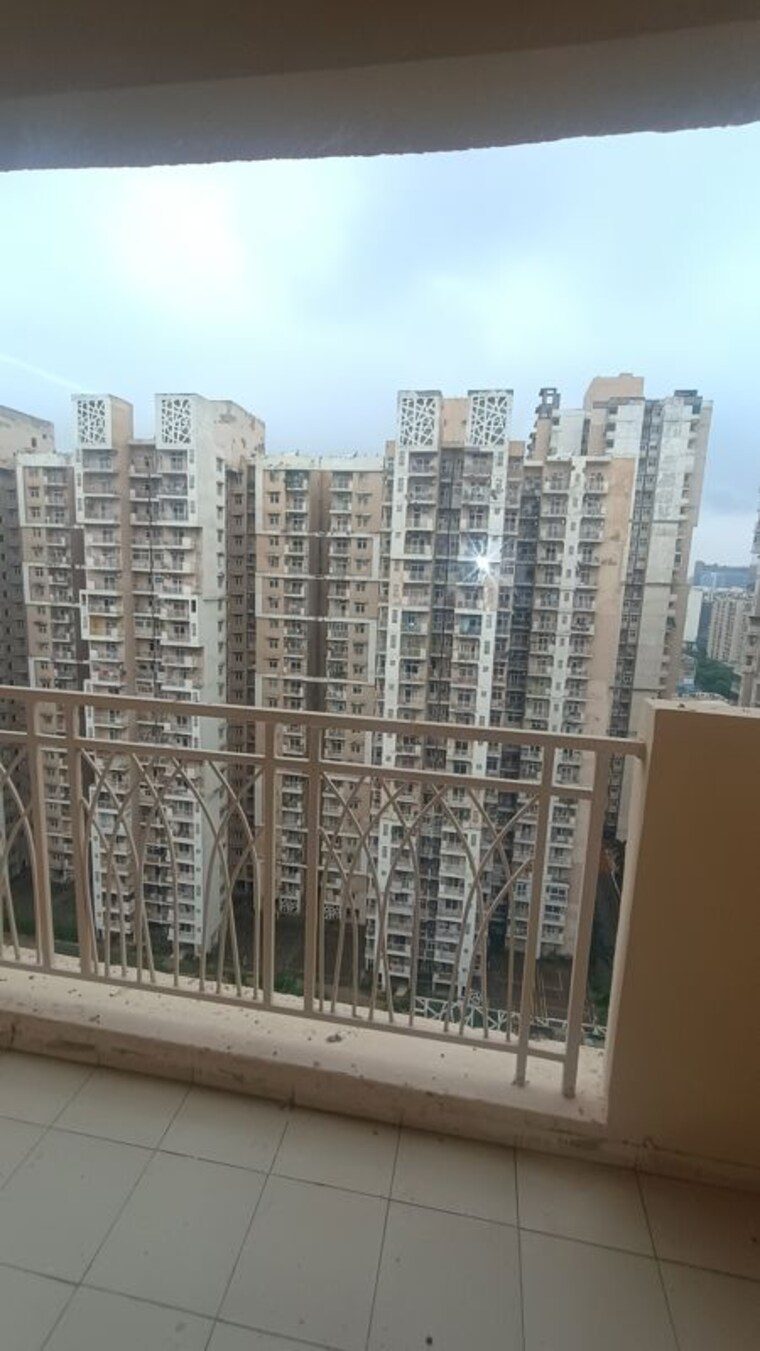 Exterior View, mahagun-mywoods 3 Bedroom 1235 Sq.Ft. Apartment In Sector 16c Greater Noida Greater Noida 10768729