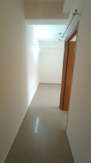 Room in 3 BHK Apartment at Mahagun Mywoods, Sector 16c Greater Noida – for Rent