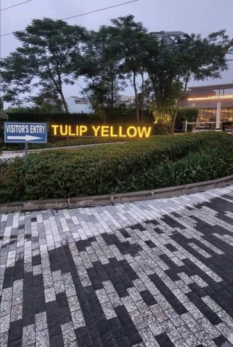 Exterior View, tulip-yellow 3 Bedroom 1704 Sq.Ft. Apartment In Sector 69 Gurgaon 10768748