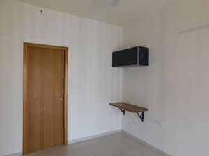 Room in 2 BHK Apartment at Sobha Dream Gardens, Thanisandra Main Road – for Rent