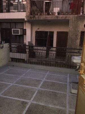 1 RK Independent House For Rent in Sarita Vihar