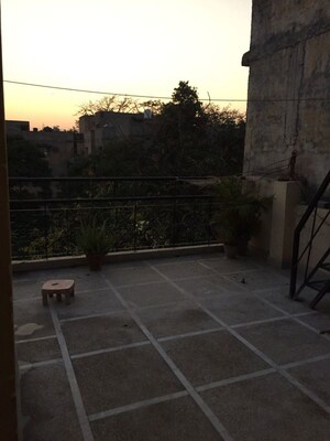 Balcony in 1 RK Independent House at Sarita Vihar – for Rent