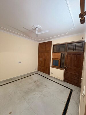 Room in 2 BHK Apartment at Aims Golf City, Sector 75 – for Rent
