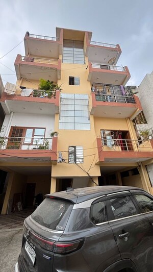 1 BHK Independent House For Sale in Shahastradhara Road