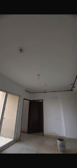 Furnished Amenities in 2 BHK Apartment at La Residentia, Tech Zone 4 Greater Noida – for Sale