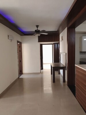 Building Lobby in 3 BHK Apartment at Unitech Uniworld Gardens 2, Sector 47 – for Rent