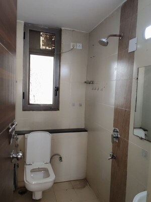 Bathroom in 3 BHK Apartment at Unitech Uniworld Gardens 2, Sector 47 – for Rent