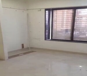 Room in 3 BHK Apartment at Matunga East – for Sale