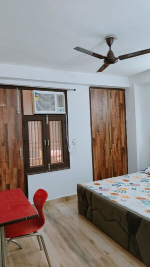1 BHK Apartment For Rent in Saket