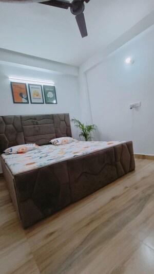 Bedroom in 1 BHK Apartment at Saket – for Rent