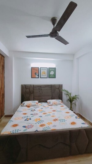 Bedroom in 1 BHK Apartment at Saket – for Rent