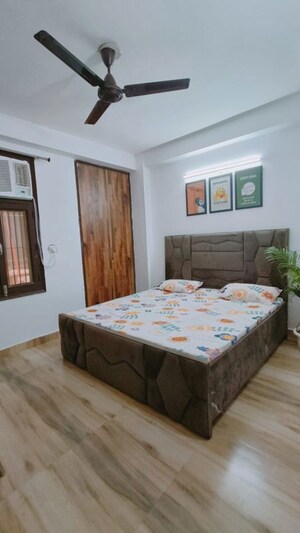 Bedroom in 1 BHK Apartment at Saket – for Rent