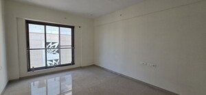 Room in 4 BHK Apartment at Hubtown Seasons, Chembur – for Rent