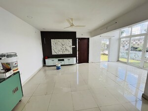 Room in 3.5 BHK Villa at Sark Garden Villas, Mokila – for Rent
