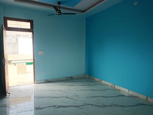 Room in 3 BHK Villa at Govindpuri – for Sale