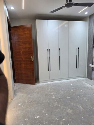 3 BHK Builder Floor For Sale in BPTP District, Sector 81